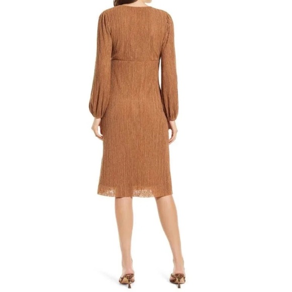 All IN FAVOR PLISSE EMPIRE WAIST DRESS ❤️IN STORES❤️ - Picture 3 of 4